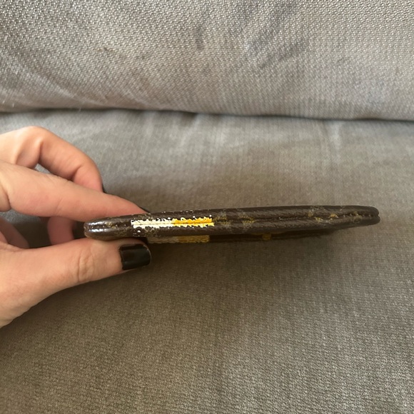 LOUIS VUITTON Limited Edition Bellhop Groom Illustre Key Pouch Cles Charm RARE - Picture 4 of 7